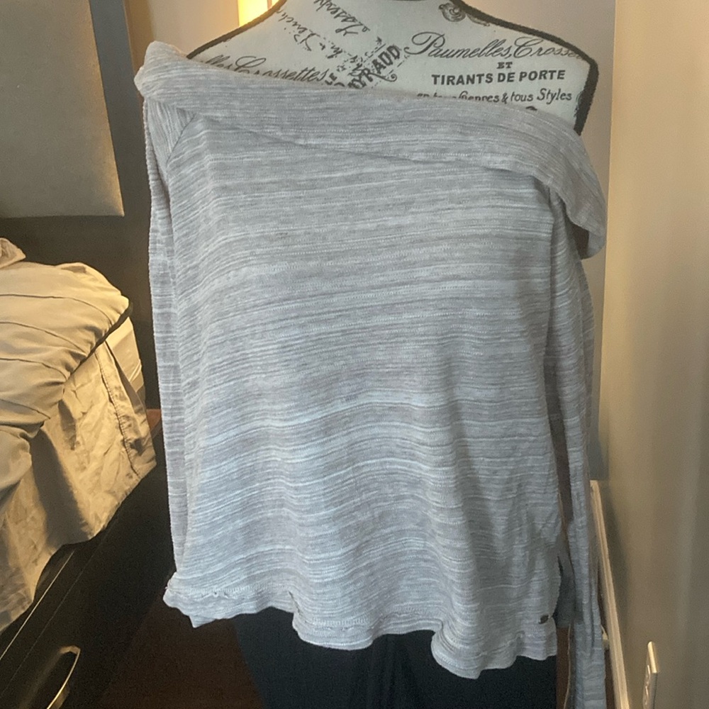 O'Neill Gray Asymmetrical Long Sleeve
